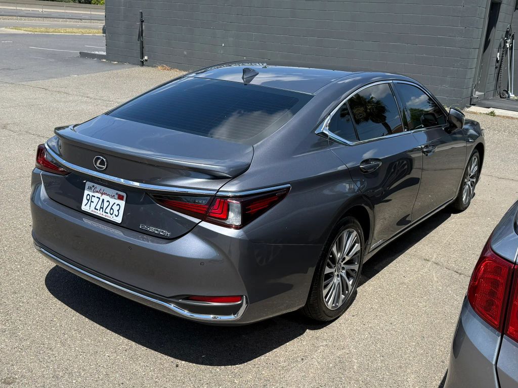 lexus es hybrid 2020 58AD21B15LU007843 image lexus es hybrid 2020 58AD21B15LU007843 image